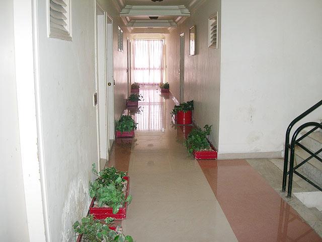 Hotel Aditya Radźkot Zewnętrze zdjęcie